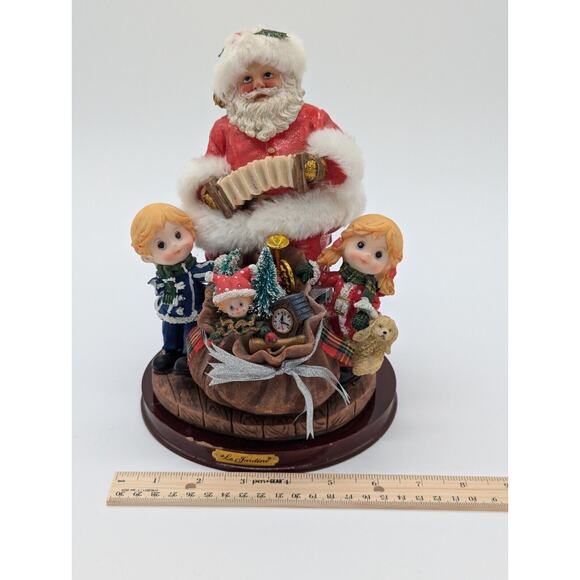 Le Jardine French Collection Christmas Scene Santa & Children with Musical Base - Picture 2 of 16